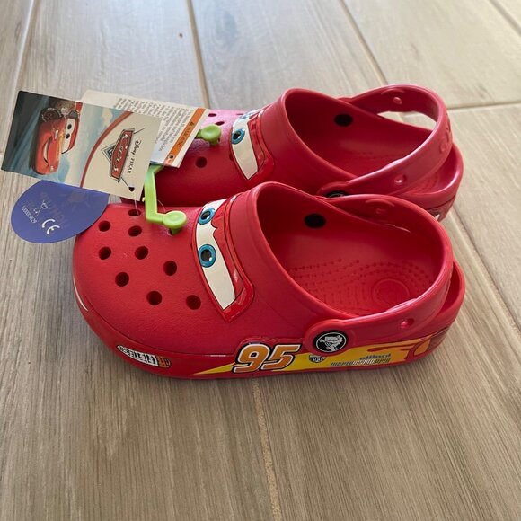 NWT CROCS x LIGHTING MCQUEEN LIGHT UP KIDS C13 - Picture 3 of 6